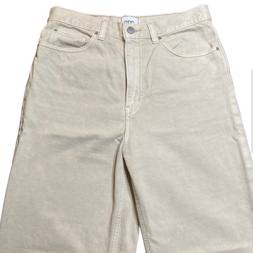 BDG High and Wide Beige Jeans Urban Outfitters